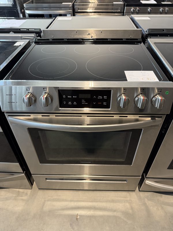 Cuisinière Frigidaire