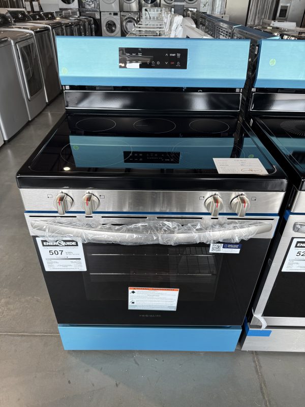 Cuisinière Frigidaire FCRE308CAS