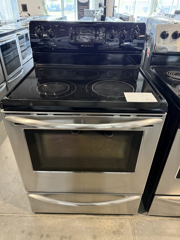 Cuisinière Frigidaire