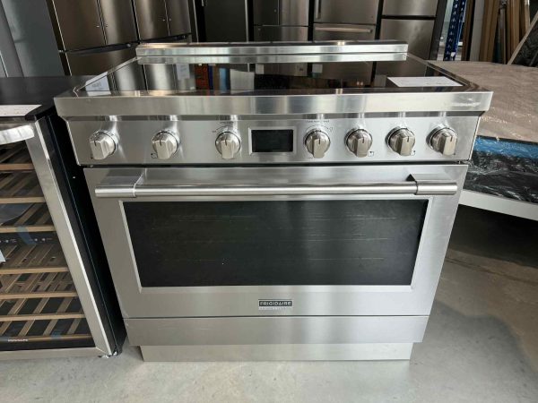 Cuisinière à induction Frigidaire Professional PCFI3670AF 36 ''