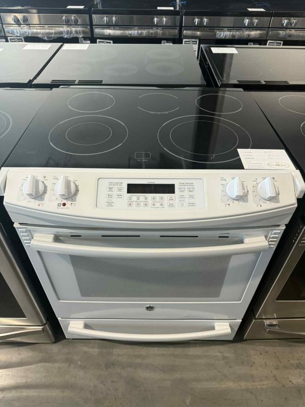 Cuisinière encastrable GE à convection